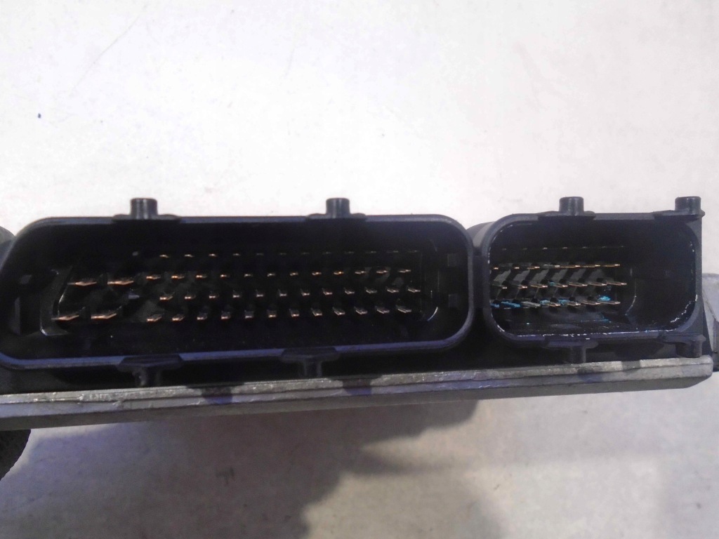 Бортовой компьютер блок управления audi a4 b5 1.9tdi 0281001726 Оригинал