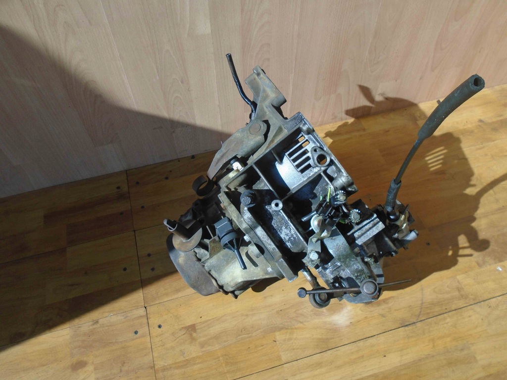 фото №11, Коробка передач передач citroen berlingo i 1.9 d 20cm44