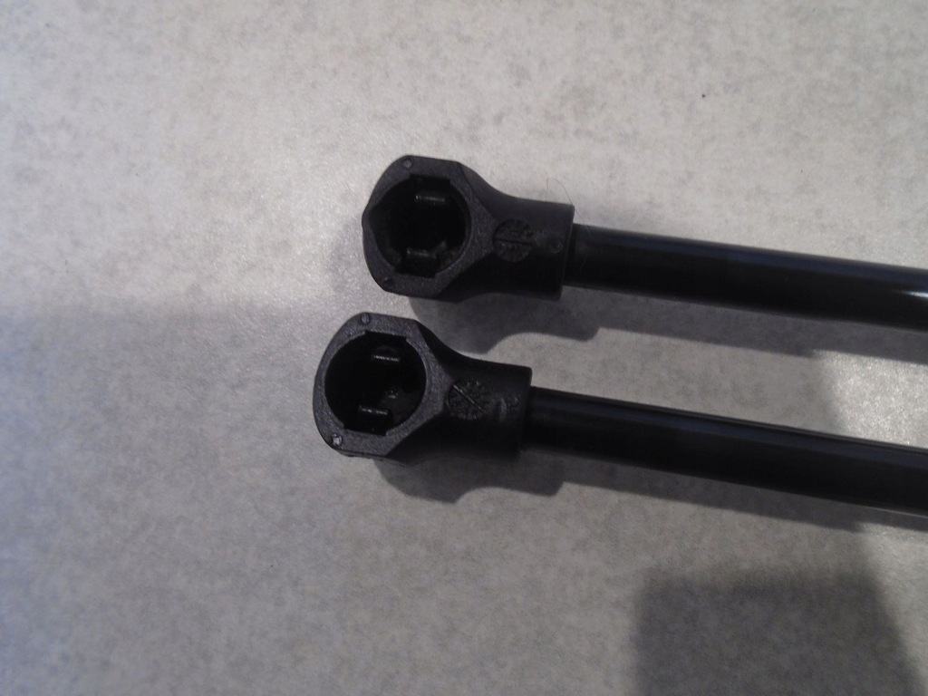 фото №3, Амортизаторы капот перед renault espace iv 8200091749