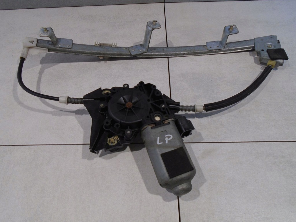 фото №4, Механізм скло лівий перед alfa romeo 156 2. 4 jtd