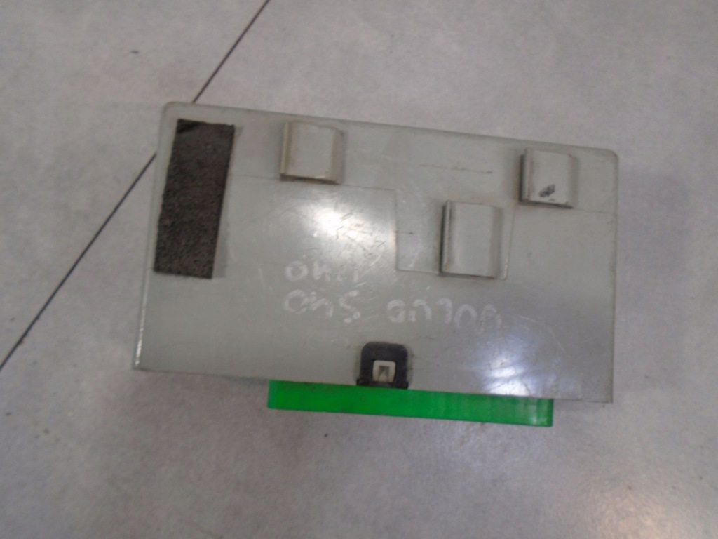 фото №1, Блок керування центрального замка volvo v40 30630081