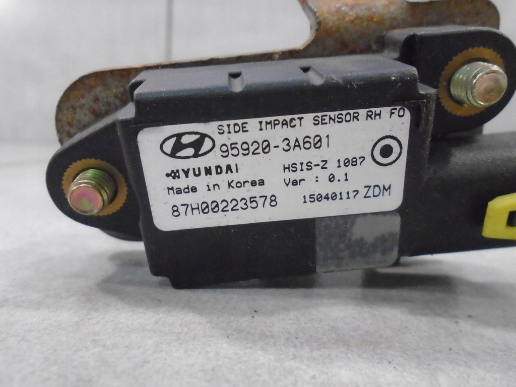 фото №4, Датчик ударный hyundai trajet 959203a601