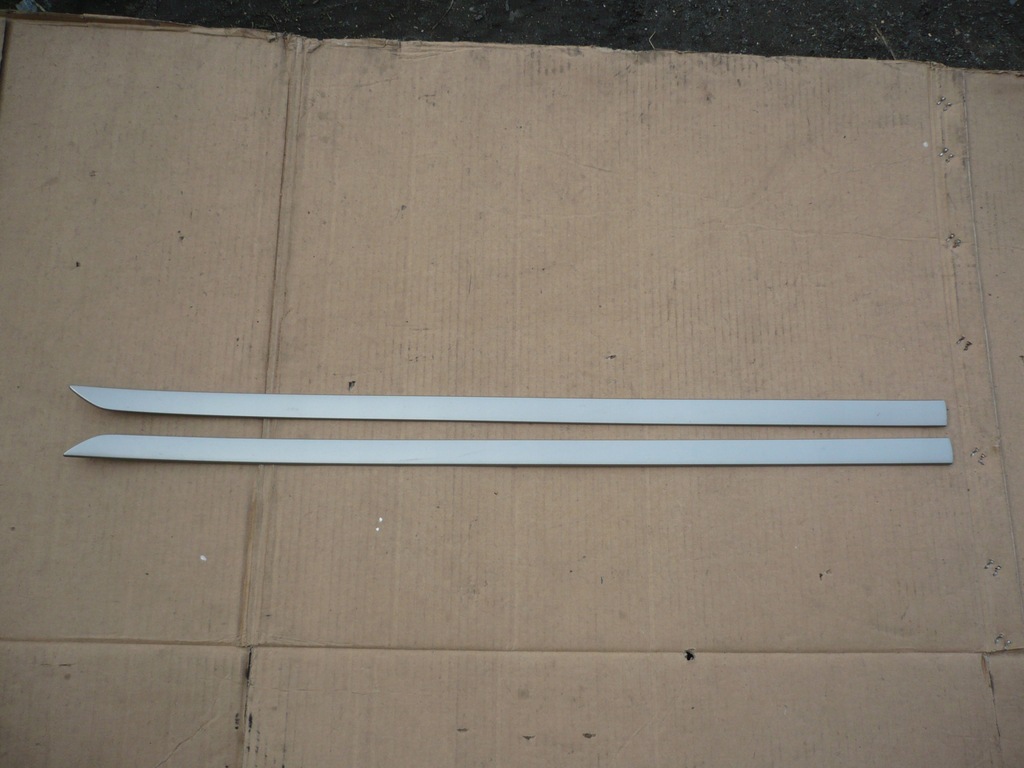 фото №1, Skoda rapid 13- молдинг боковая дверь правый перед