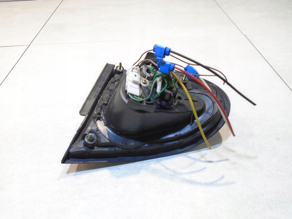 фото №5, Лампа задняя левая nissan almera n15 lift sedan