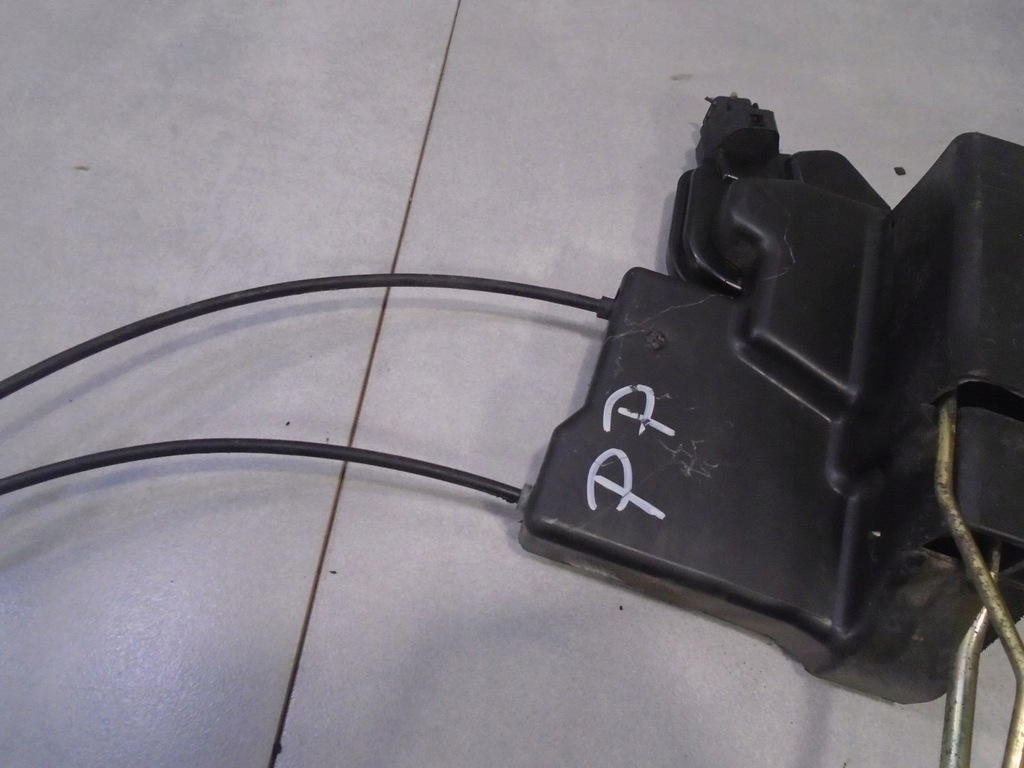 фото №7, Замок дверь с ручка правый перед hyundai trajet