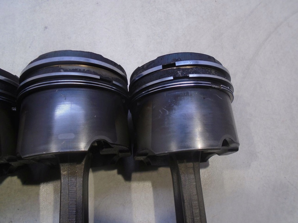 фото №9, Поршень шатун citroen c8 2.2 hdi