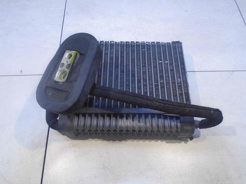 фото №5, Конденсатор радиатор кондиционера opel astra h 1.3d