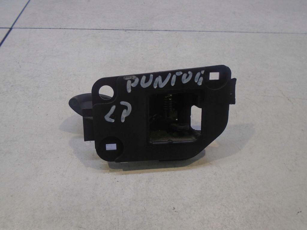 фото №2, Ручка внутренняя левый перед punto ii