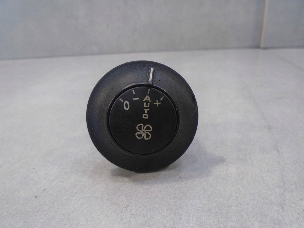 фото №1, Переключатель обдув phedra 2.2 jtd 1488941077