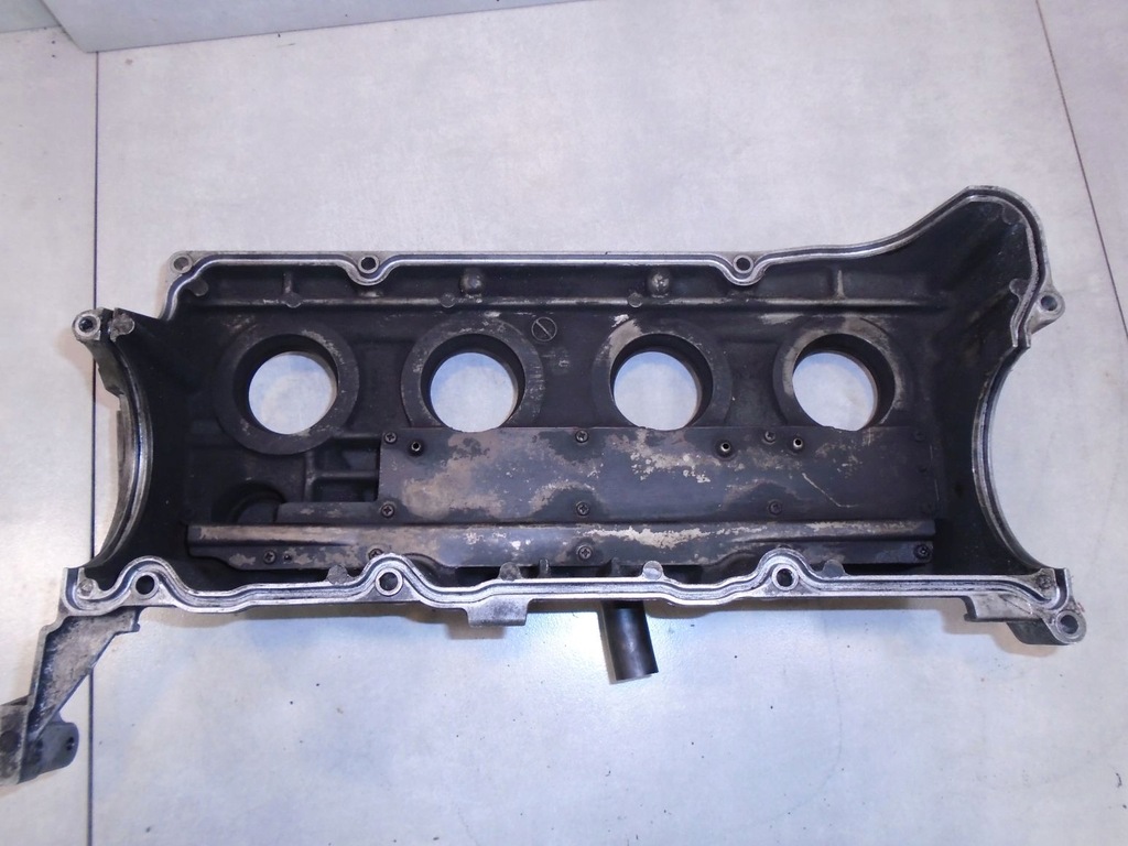 фото №4, Крышка клапанов mazda premacy i 2.0 ditd rf6c