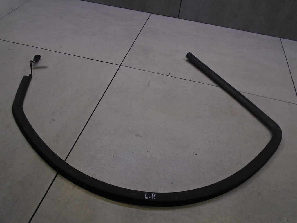 фото №1, Прокладка дверь левый перед alfa romeo 147 1.6 5d