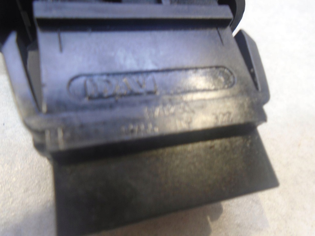 фото №6, Переключатель блокировка дверь dacia logan mcv 1.5 dci