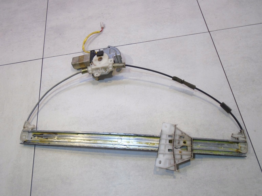 фото №5, Подъемник стекло правый перед mazda mpv ii