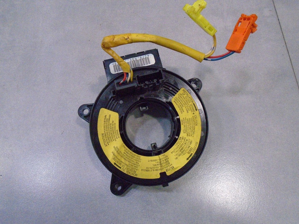 фото №3, Лента шлейф mazda 6 z70r380248