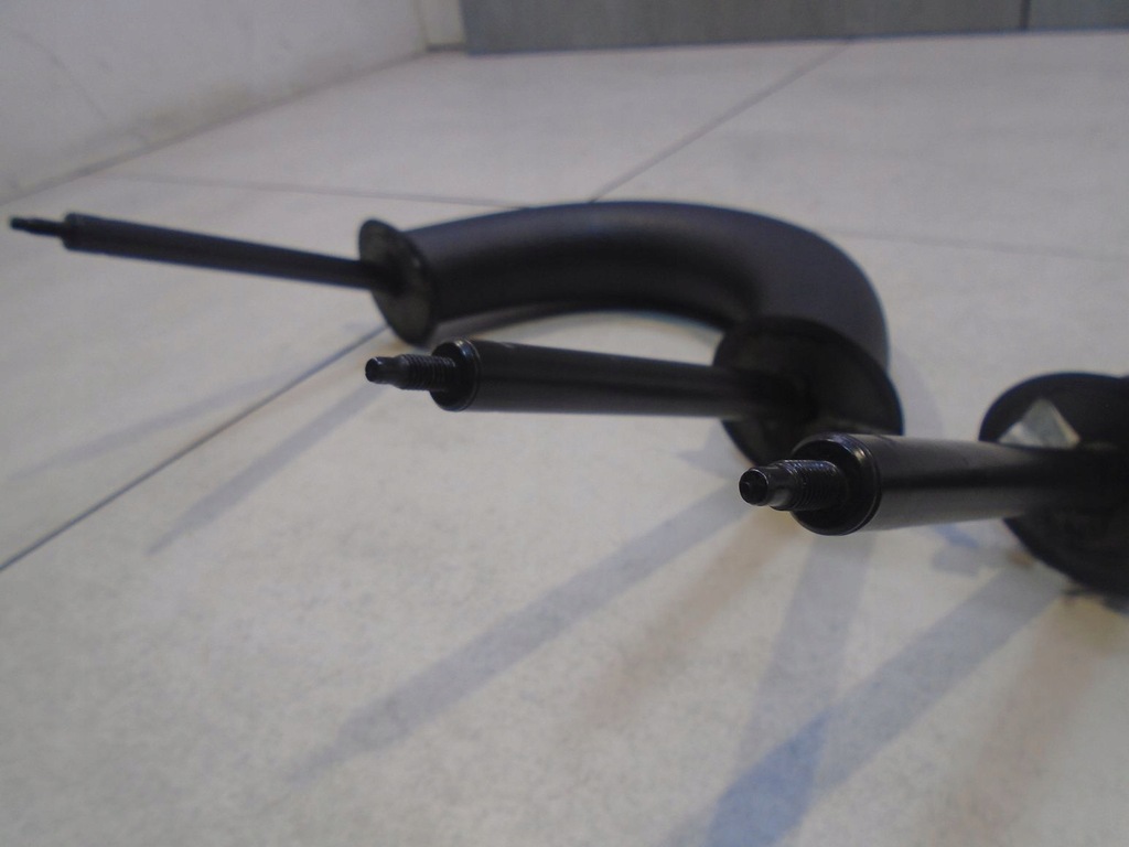 фото №4, Подголовники задняя peugeot 206 cc 1.6