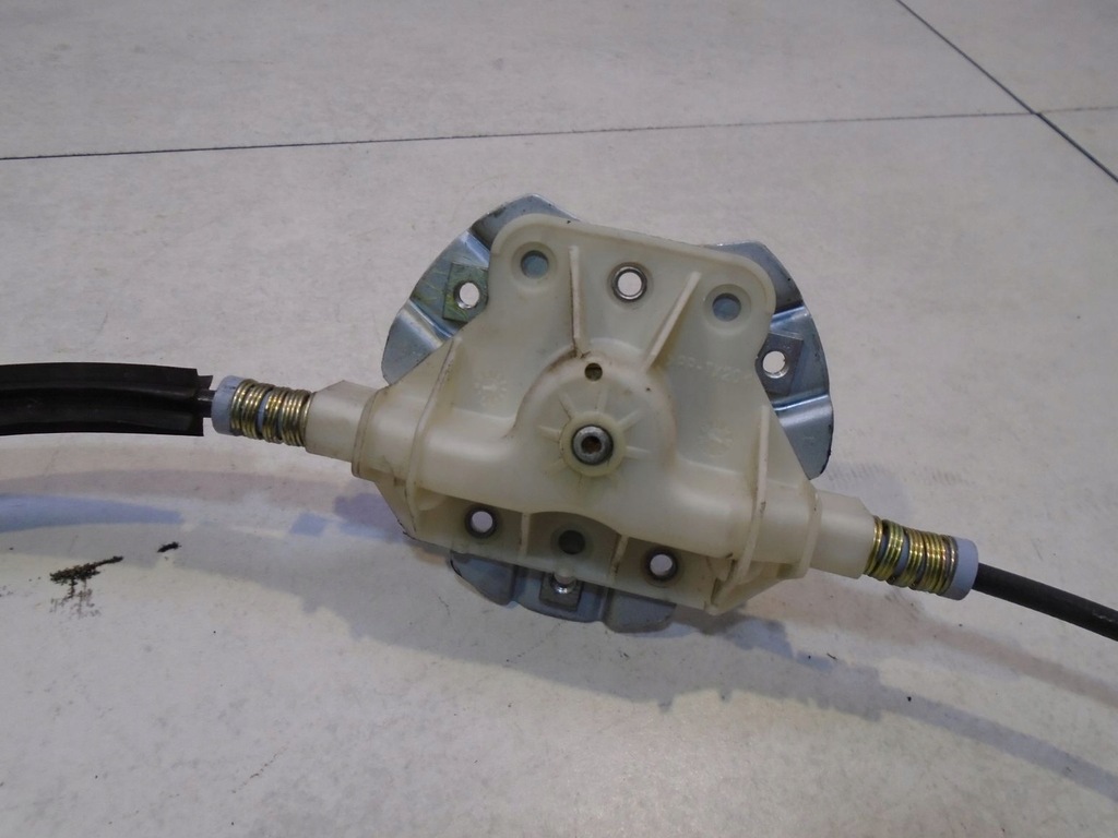 фото №6, Подъемник стекло правый задняя mitsubishi space star i