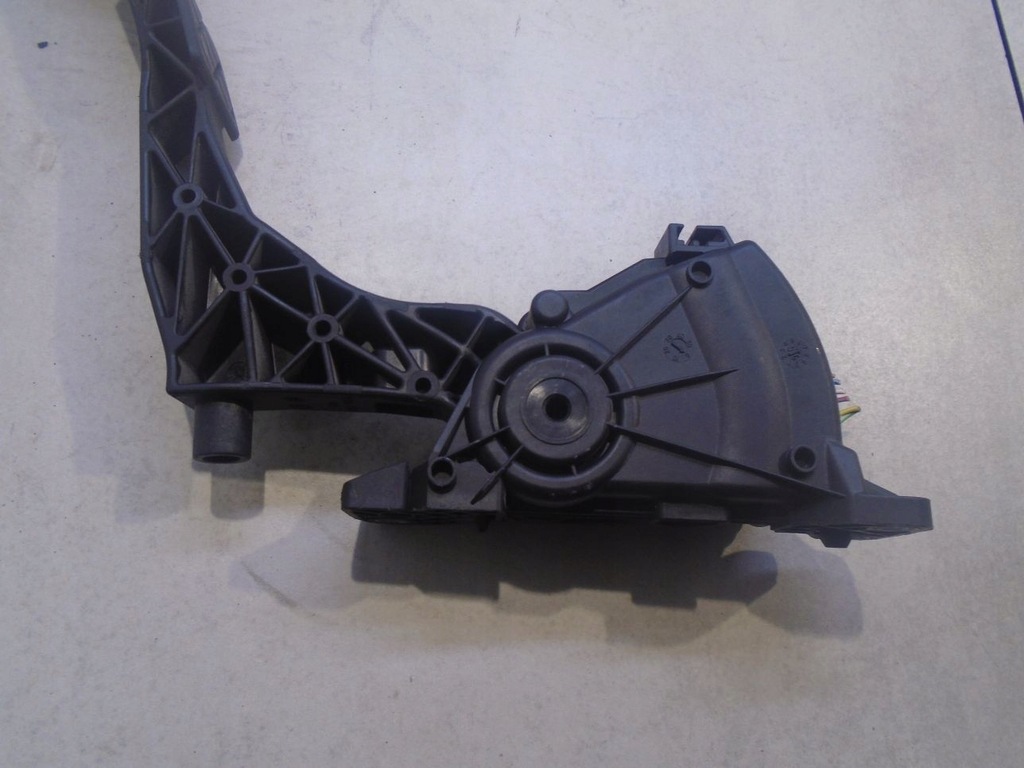 фото №4, Потенціометр газу skoda fabia 1.9 tdi 6q1721503b