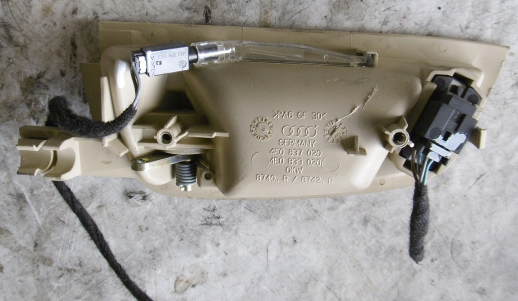 фото №2, Audi a8 d3 ручка внутренняя правая задняя задняя