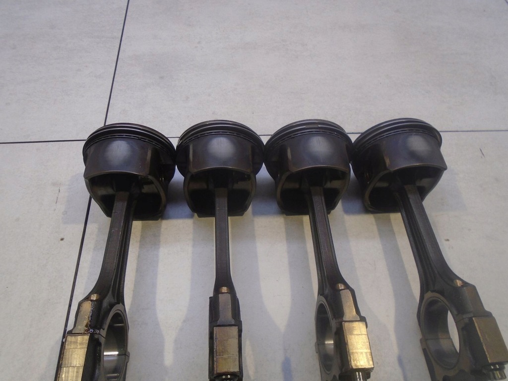 фото №4, Поршень с шатун mercedes w 202 1.8 16v