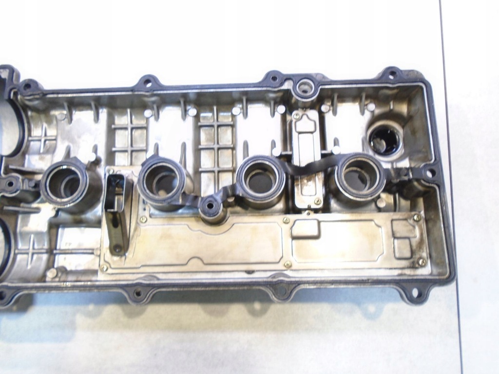 фото №9, Крышка клапанов mazda mpv ii 2.0 16v