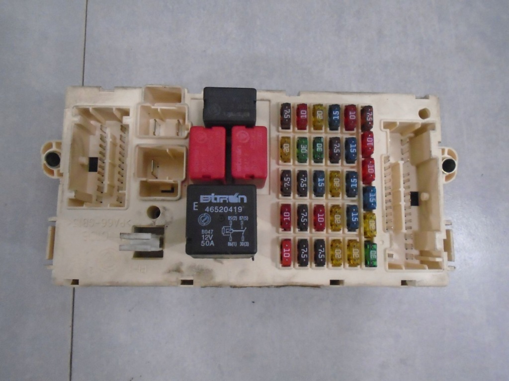 фото №2, Коробка предохранителей alfa romeo gt ii 46558758