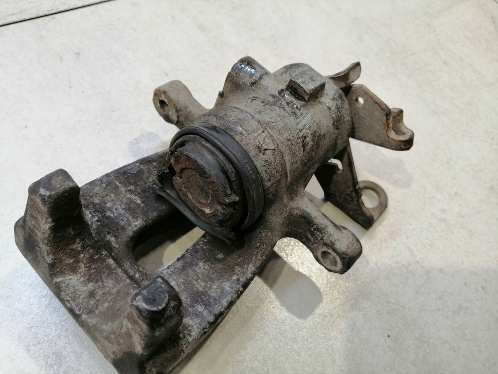 фото №5, Суппорт левый задняя alfa romeo 147 1.9 jtd