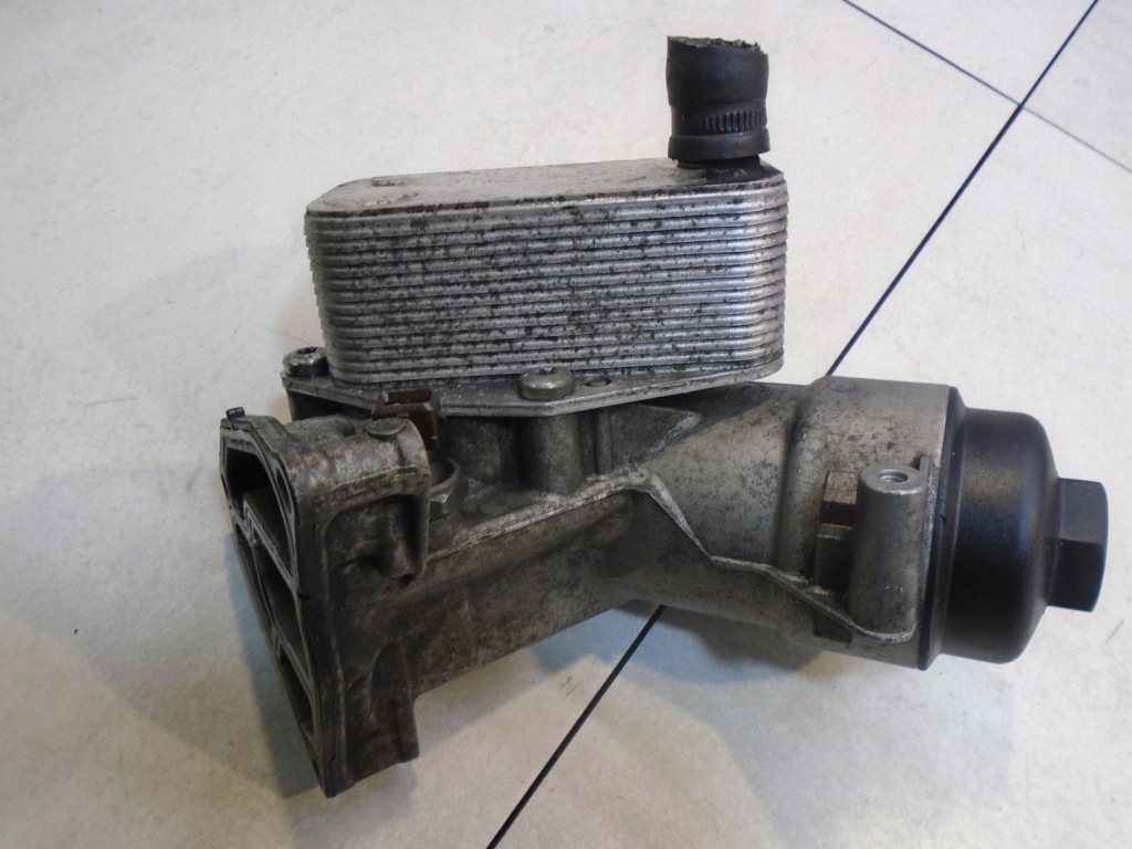 фото №8, Основание корпус фильтра масла bmw e46 2.0d 2247229