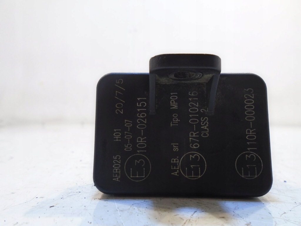 Купить Клапан вакуумный усилитель audi a4 b5 2.4 v6