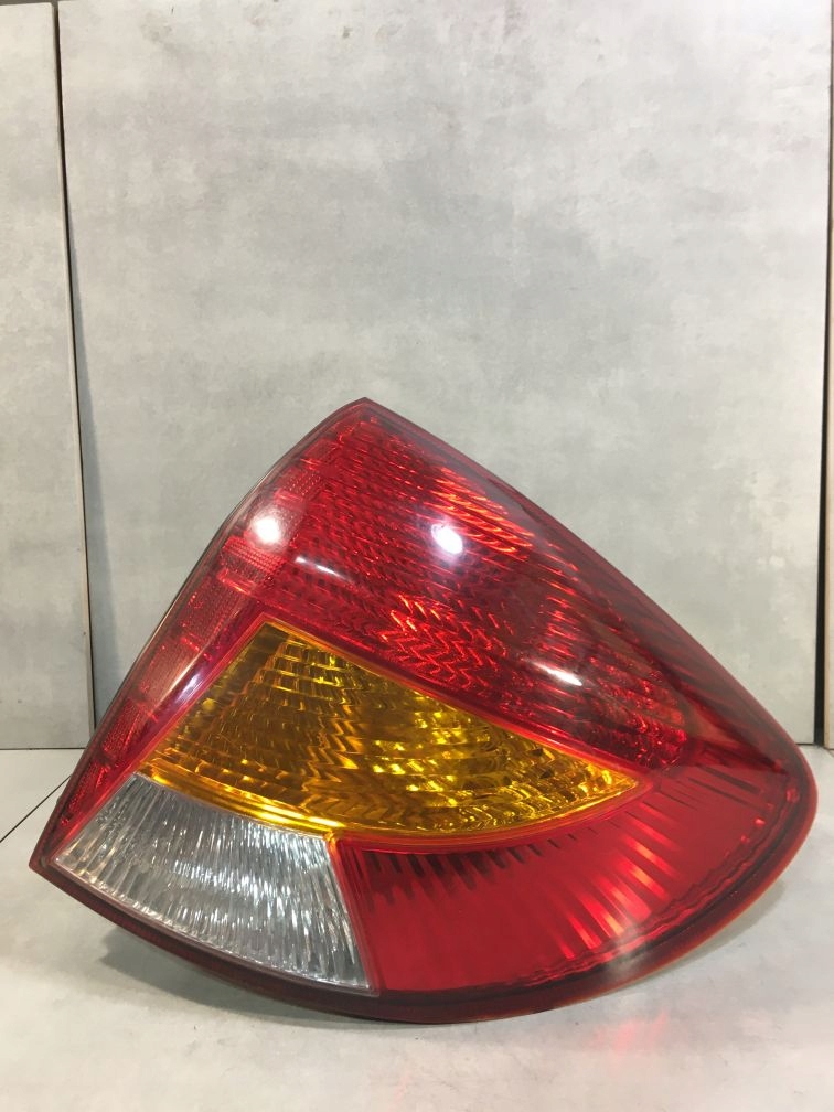 фото №1, Лампа правый задняя kia rio i 1.3 ok34a51140r