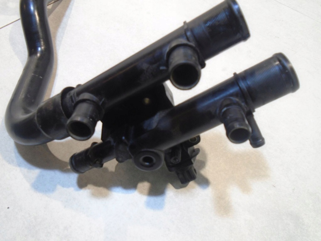 фото №5, Корпус термостата renault espace iv 8200262235