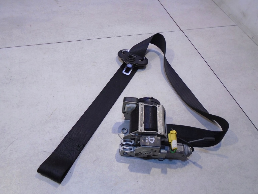 фото №1, Pas безопасности правый перед alfa romeo gt ii