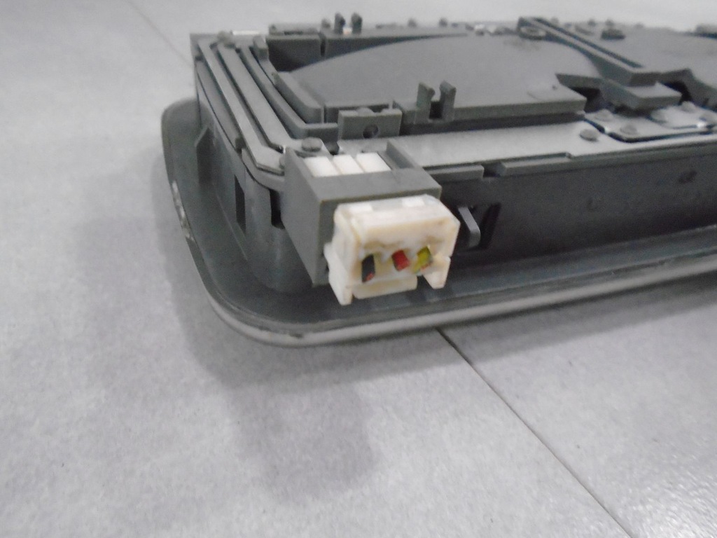 фото №4, Освітлення кабіни alfa romeo gt ii 1520400000