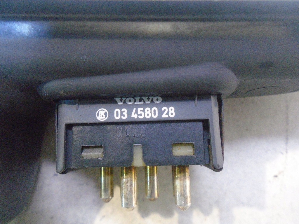 фото №6, Панель скло правий перед volvo s40 i 821425