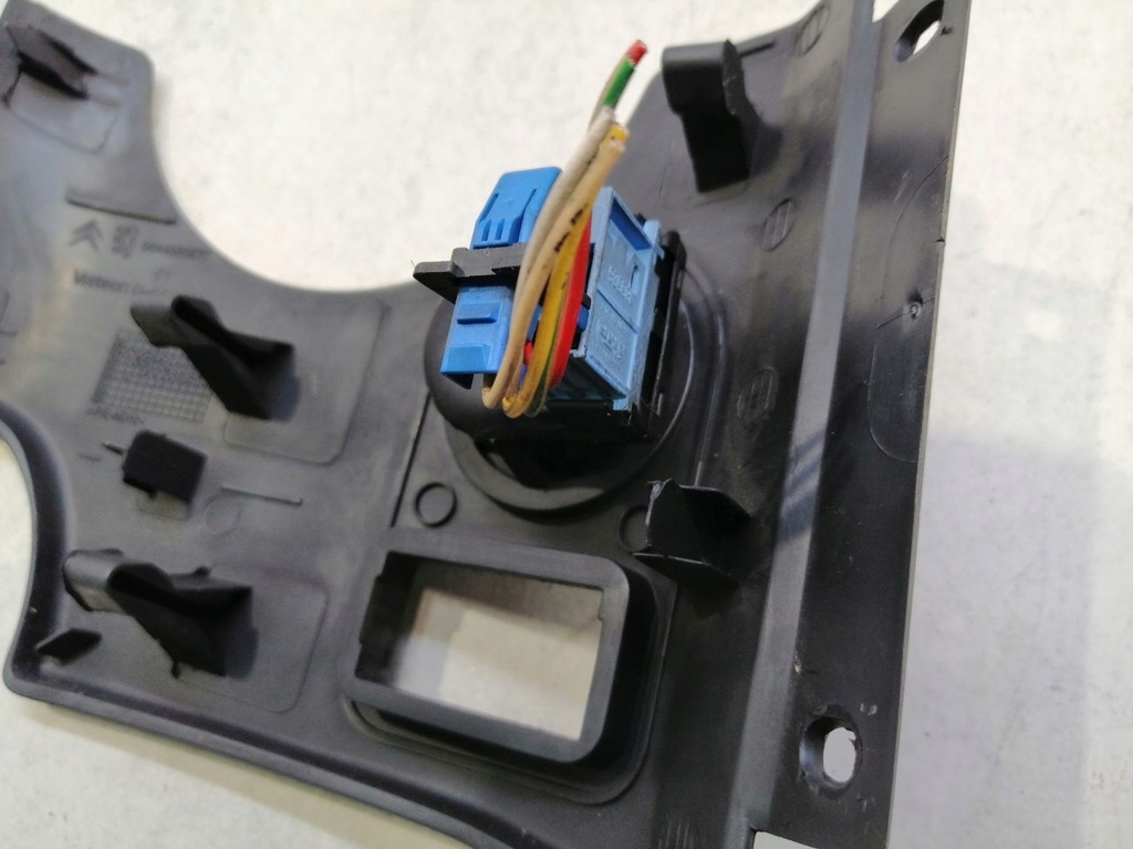 фото №5, Регулировка зеркал заглушка partner i 9644985677