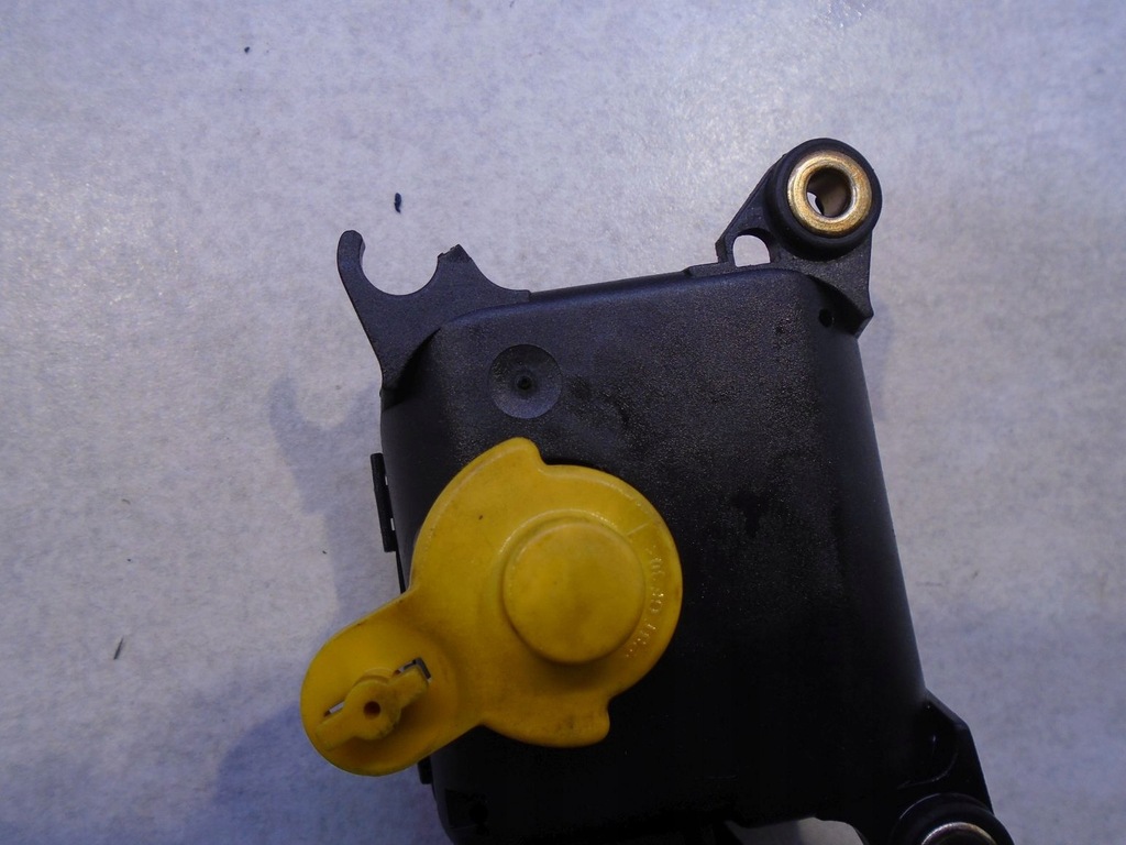 фото №4, Моторчик обігрівача audi a3 0132801122 8d2820511