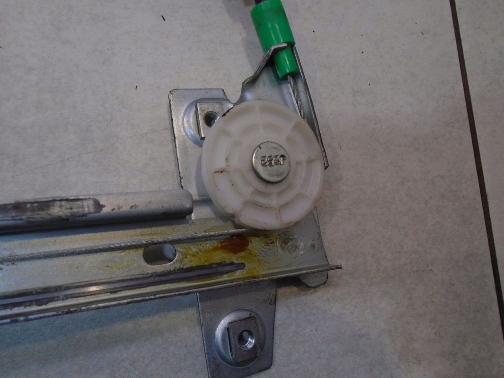 фото №6, Підйомник скло лівий задня mitsubishi space star i