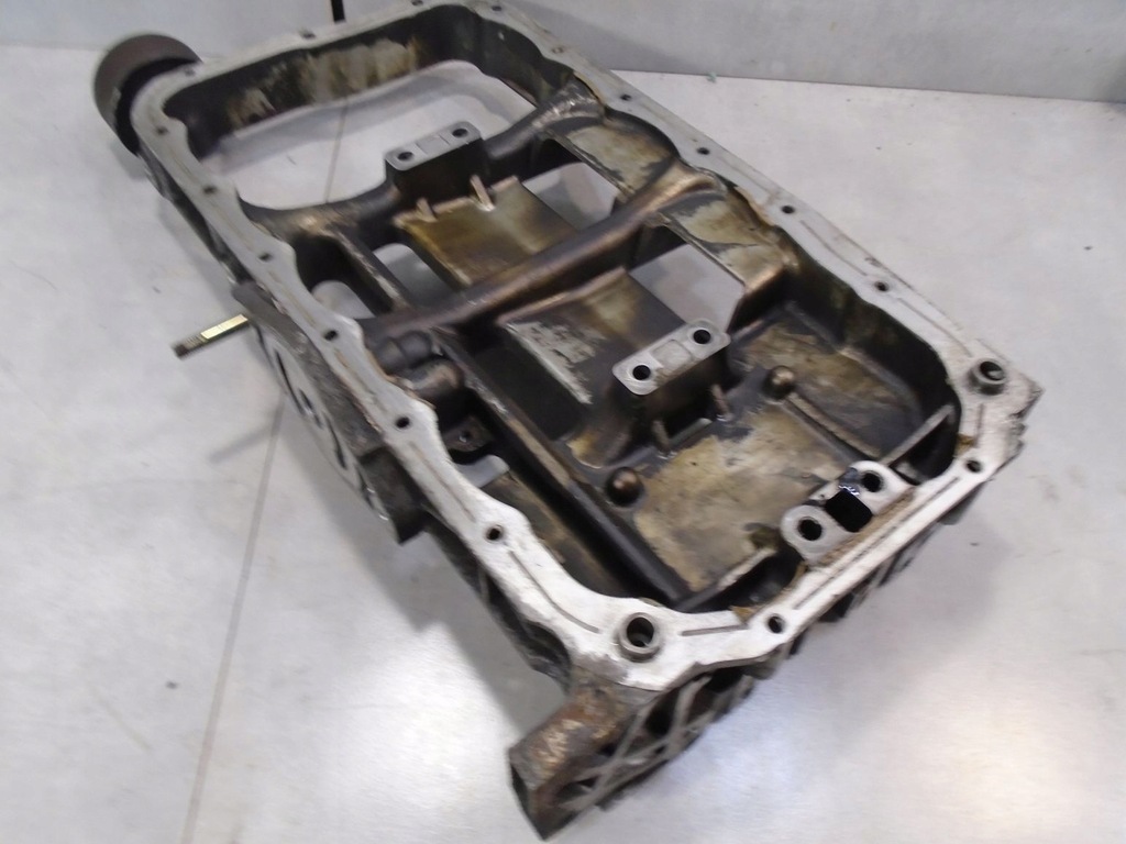 фото №5, Блок основание вала mazda premacy i 2.0 ditd