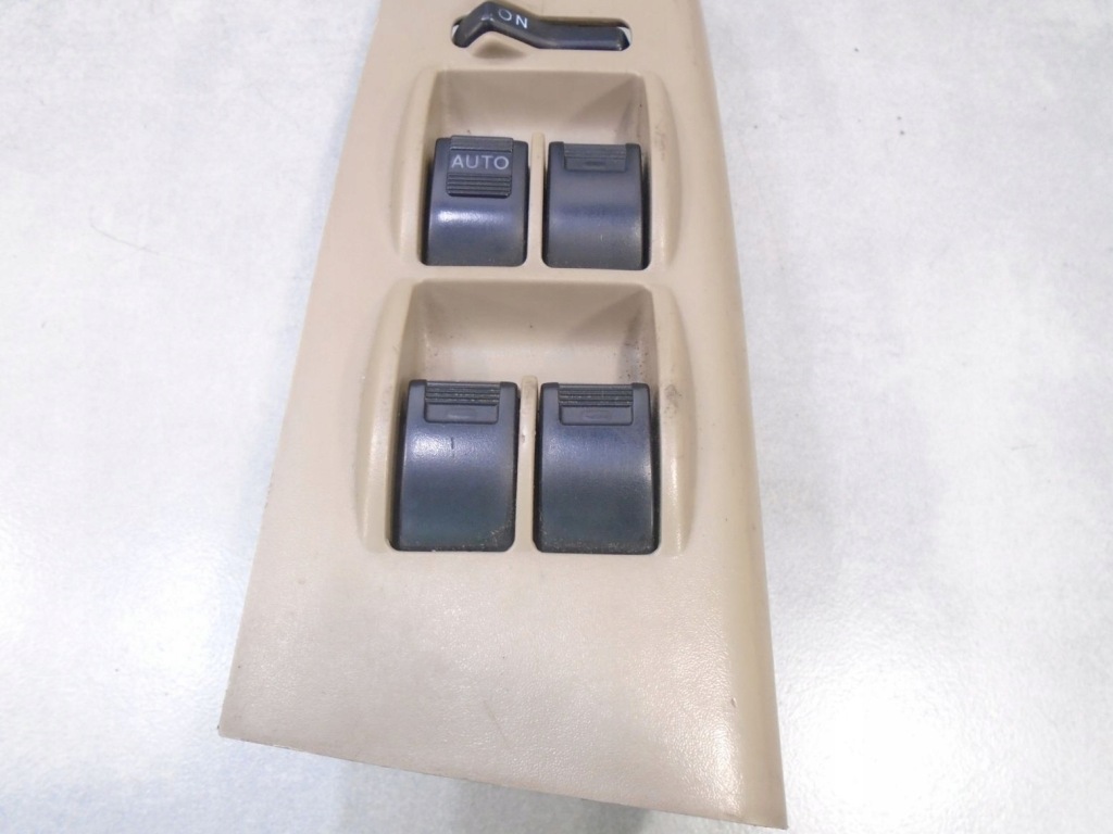 фото №3, Панель окон левый перед honda accord vi