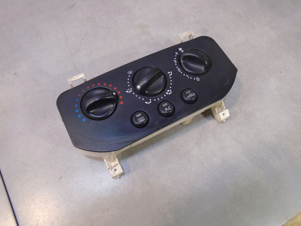 фото №1, Панель обдув кондиціонера clio ii 654982e