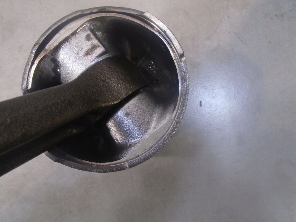 фото №12, Поршень шатун fiat stilo 1.9 jtd