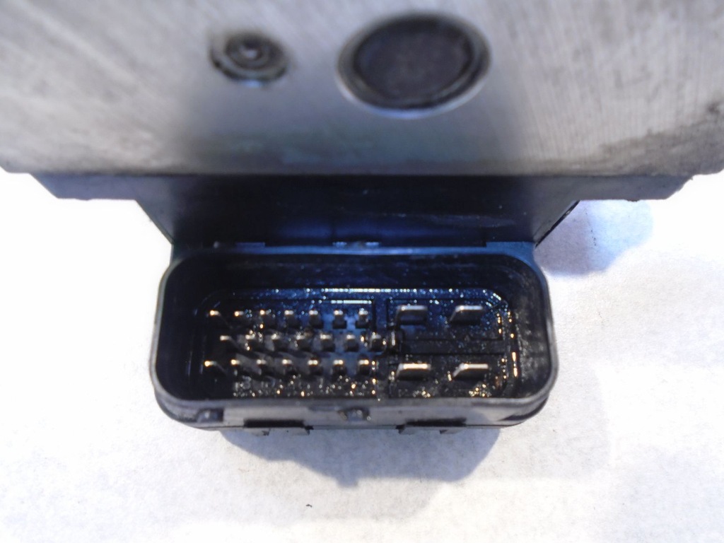 фото №8, Насос abs mazda premacy 2.0 ditd c100437az