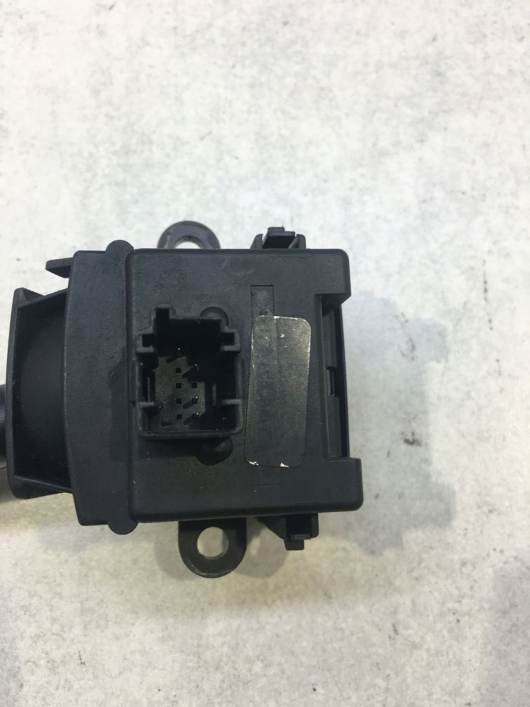 фото №11, Перемикач двірник bmw оригінальний номер 8363664