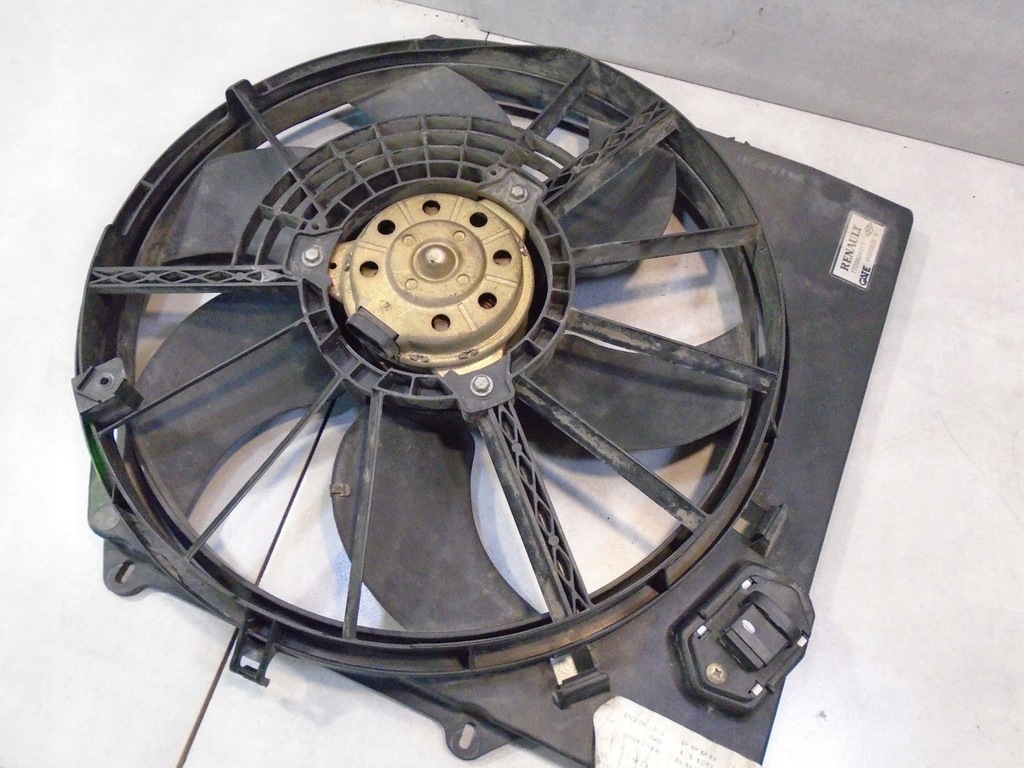 фото №4, Вентилятор радіатора clio ii 1.2 7700836311