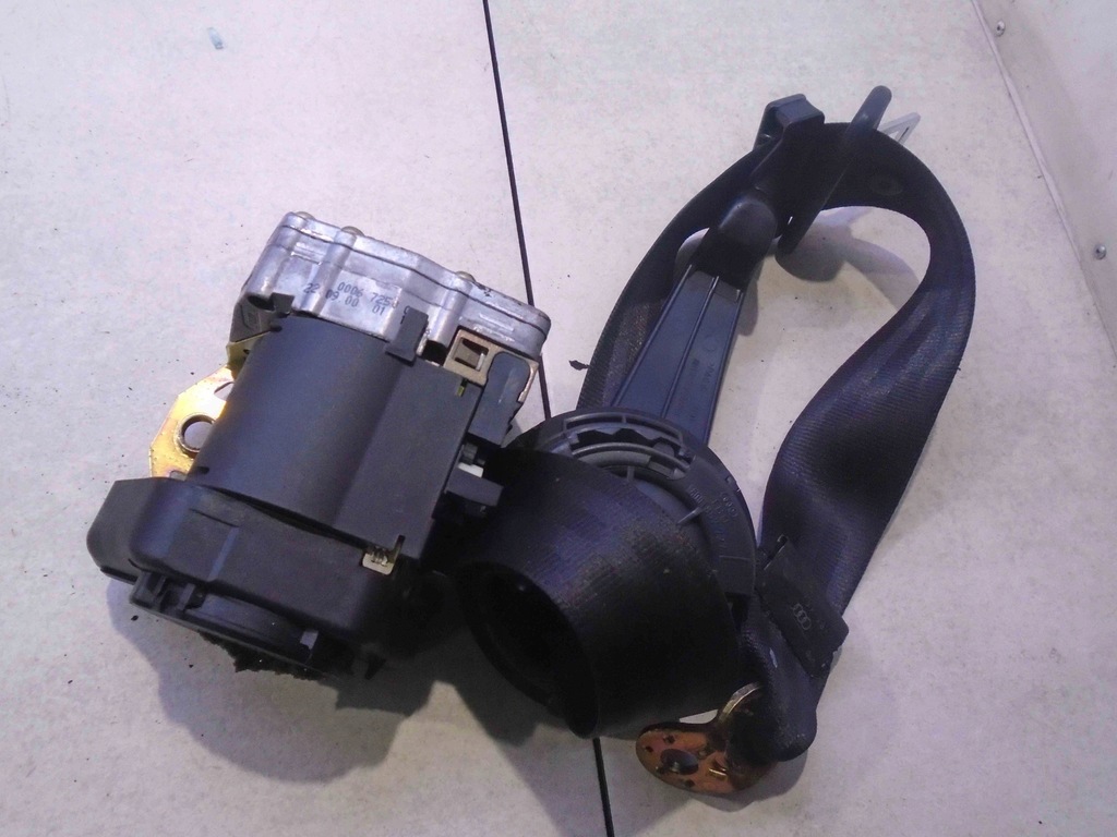 фото №7, Pas безопасности левый задняя audi a6 c5 040135