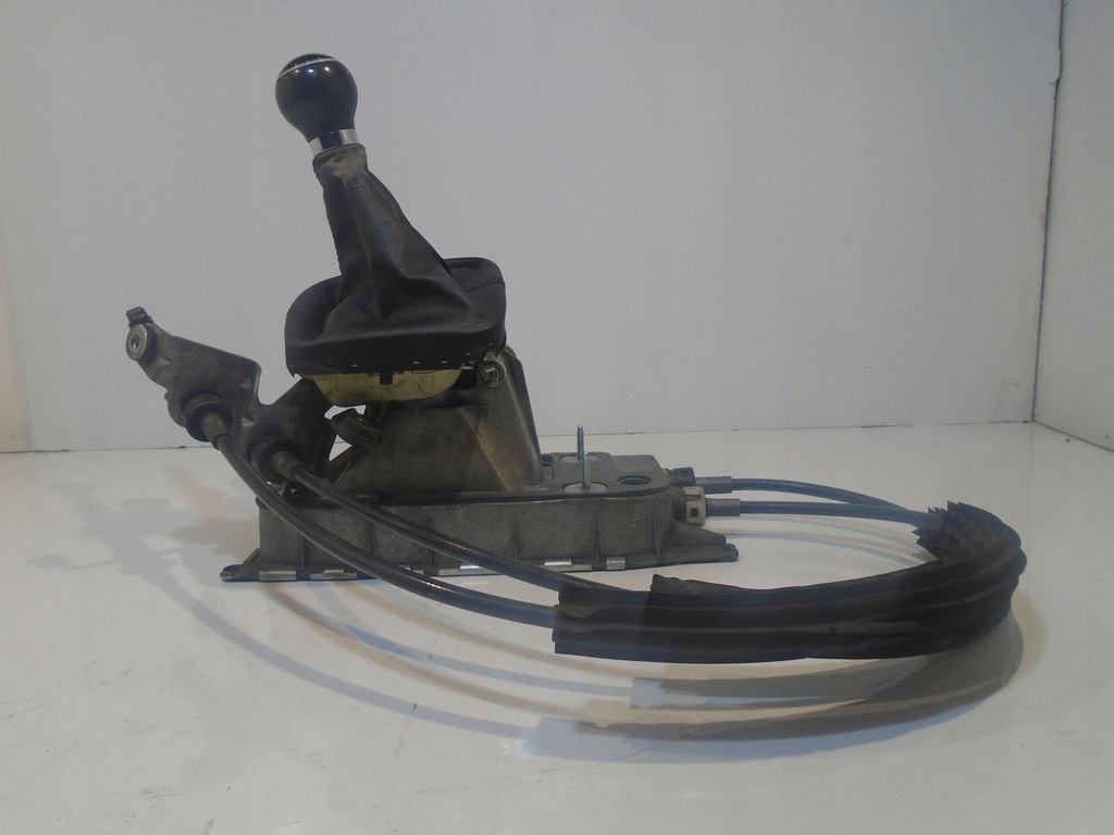 фото №6, Выборщик передач vw golf v 1k0711061a