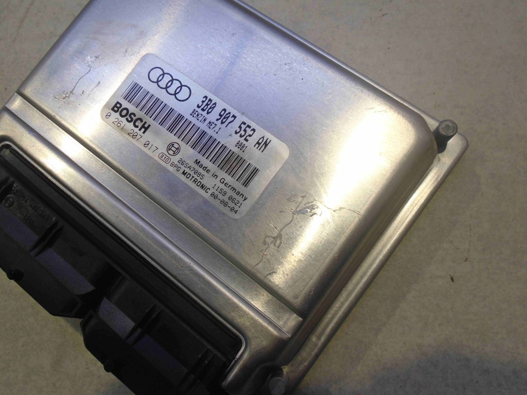 Бортовой компьютер блок управления audi a6 c5 2.4 v6 3b0907552an Недорого