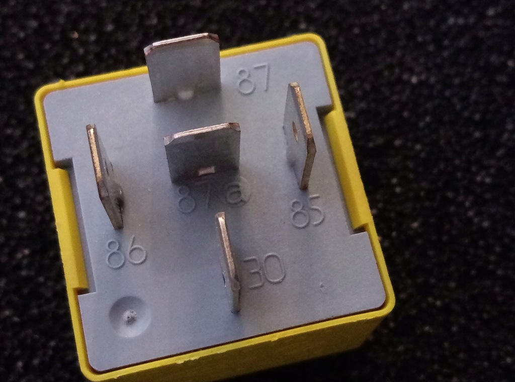 фото №9, [1szt] новий реле вентилятора renault 12v-40a-03532