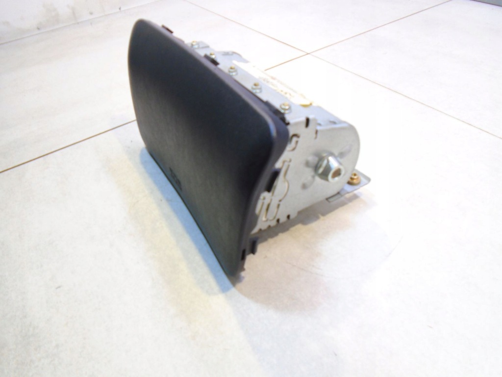 фото №3, Подушка подушка безопасности пассажира space star lift mr913870