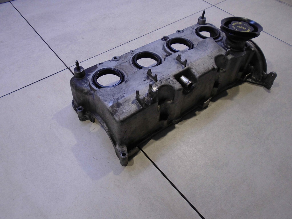 фото №6, Кришка клапанів mazda 6 i 2.0 citd