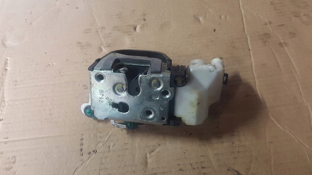 фото №1, Замок двері лівий перед alfa romeo 147